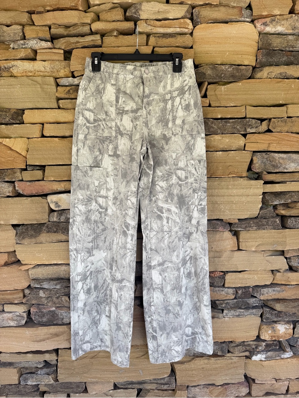 Women’s No Boundaries Wood Camo-Grey Cargo Pants